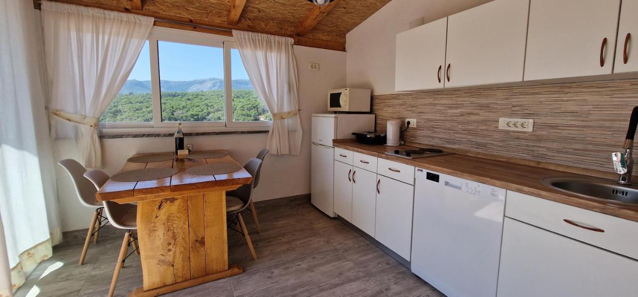 Apartmani Dutkovic Vrboska Exterior photo