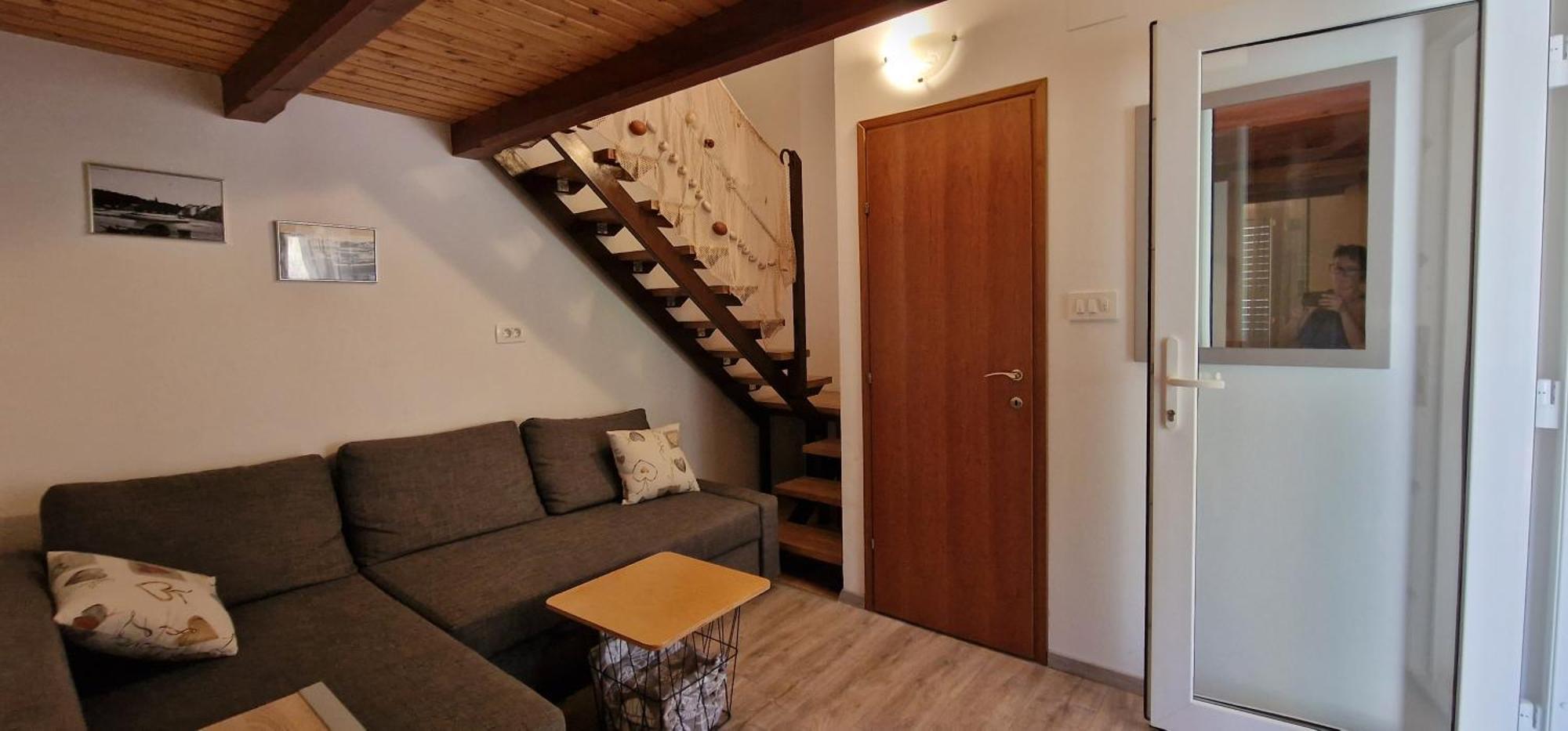 Apartmani Dutkovic Vrboska Exterior photo